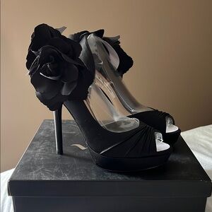 Elegant Black Peep-Toe Heels with Floral Accent